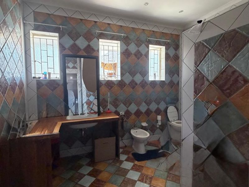 Where opportunity meets location — your future offices in the heart of Windhoek - Photo 9