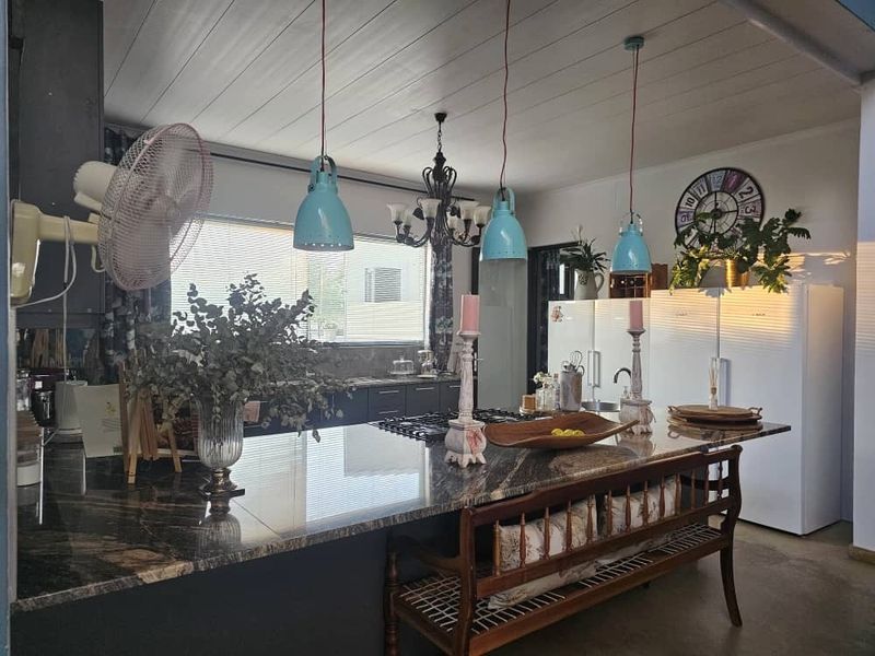 Stunning 3 bedroom house with breathtaking views on Omeya Golf Estate - Photo 9