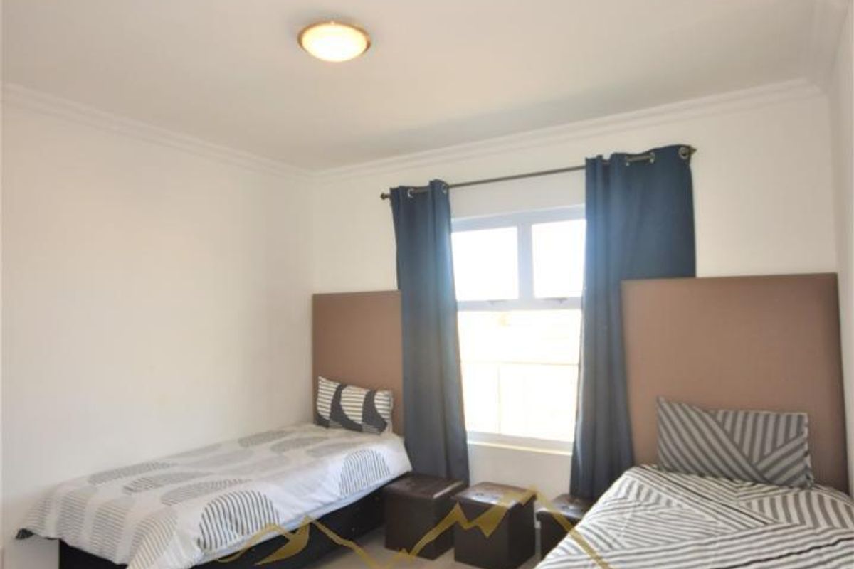 Walvis Bay , Dolphin Beach | Luxury Coastal Apartment with Sea View - Photo 5