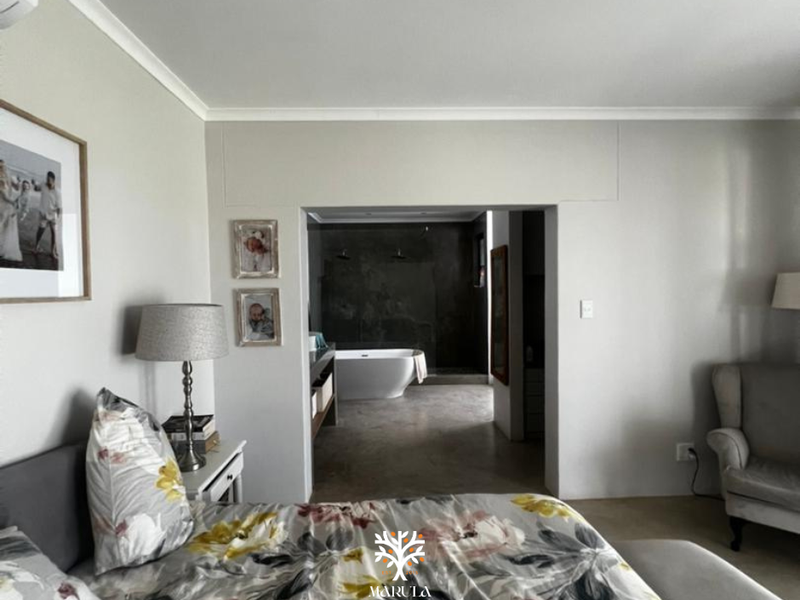 Family Home For Sale | Omeya Golf Estate | N$6 200 000 - Photo 6