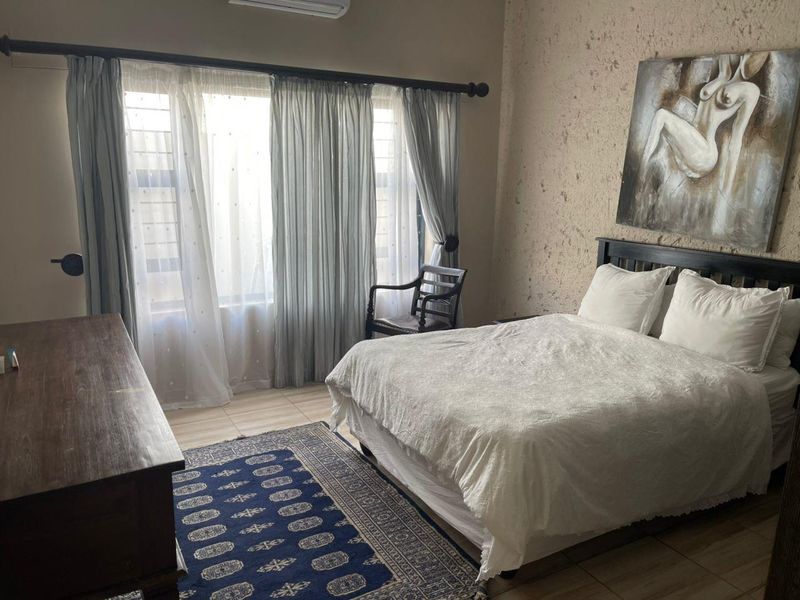 BREATH AWAY 3 BEDROOM HOME FOR SALE - MEERSIG, WALVISBAY - Photo 7