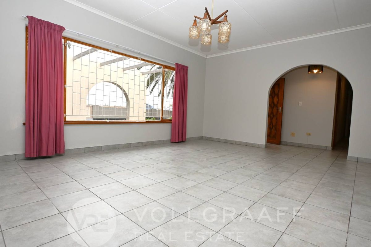 3-Bedroom Family Home to Rent - Photo 5