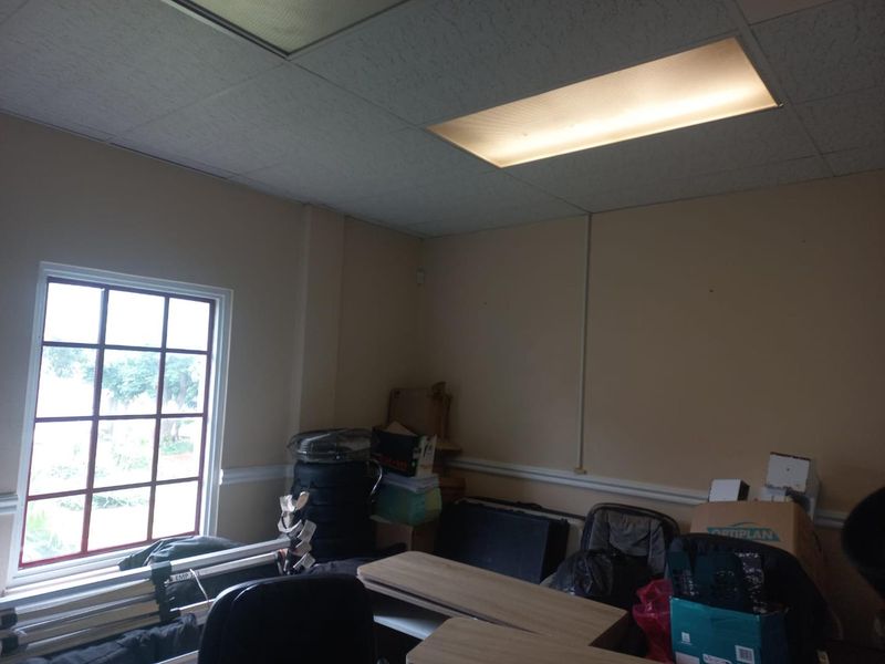 Luxury & Upmarket - Photo 8