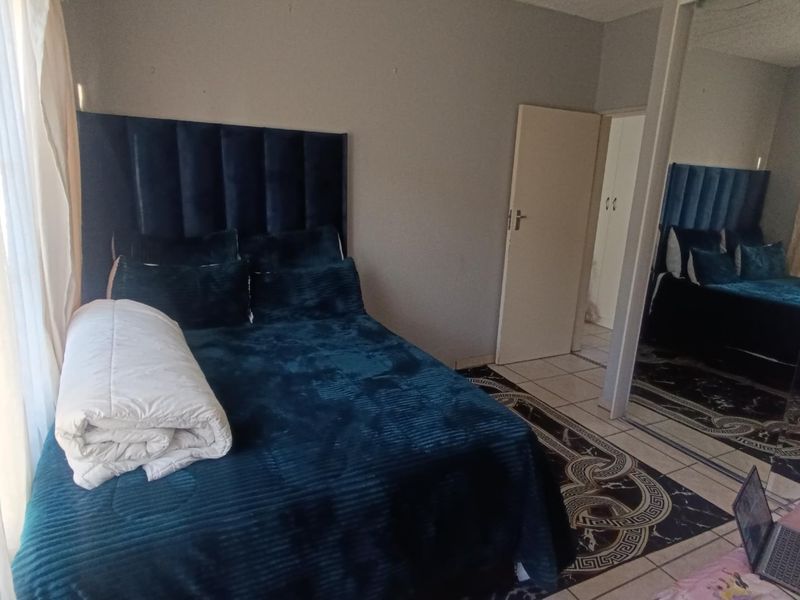 First - Time Buyer's dream - Affordable 2-Bed Unit - Photo 7