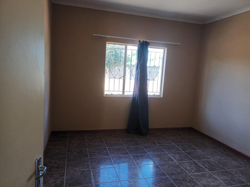 3 Bedroom House For Sale in Rehoboth - Photo 6