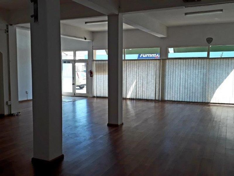 FOR SALE- 2X OFFICE SPACES AND 3X, 2 BEDROOM FLATS, WALVISBAY, NAMIBIA - Photo 2