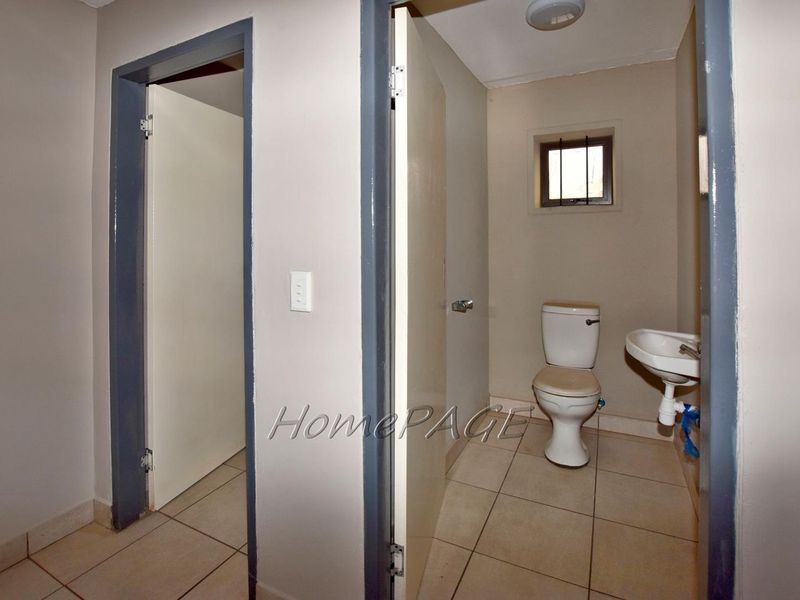 Light Industrial Area, Walvis Bay:  2 Adjacent Warehouses are for Sale - Photo 5