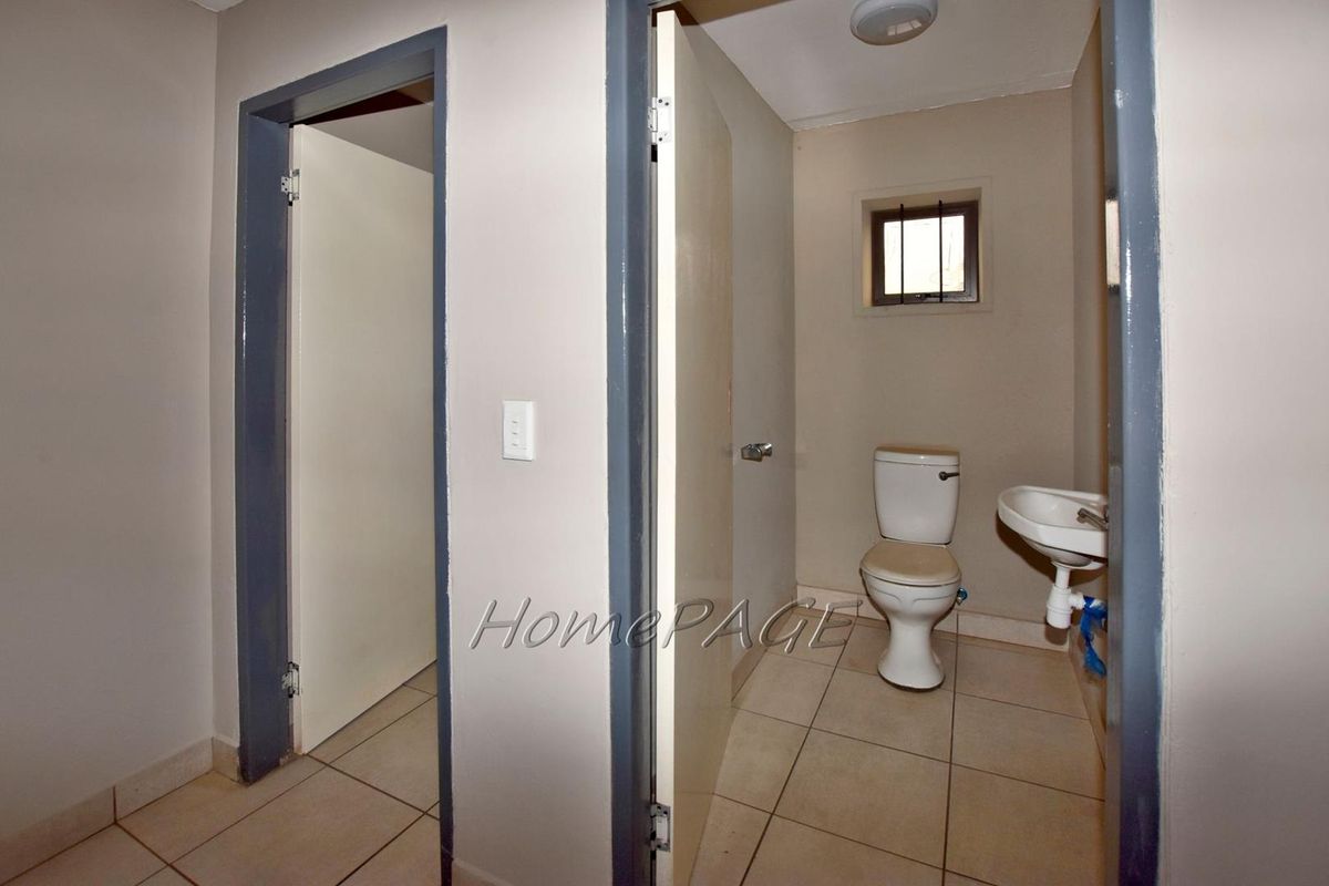 Light Industrial Area, Walvis Bay:  2 Adjacent Warehouses are for Sale - Photo 5