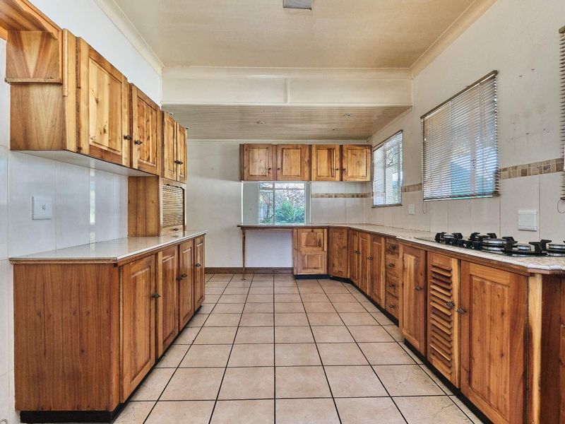 Family Home with Endless Possibilities - Photo 7