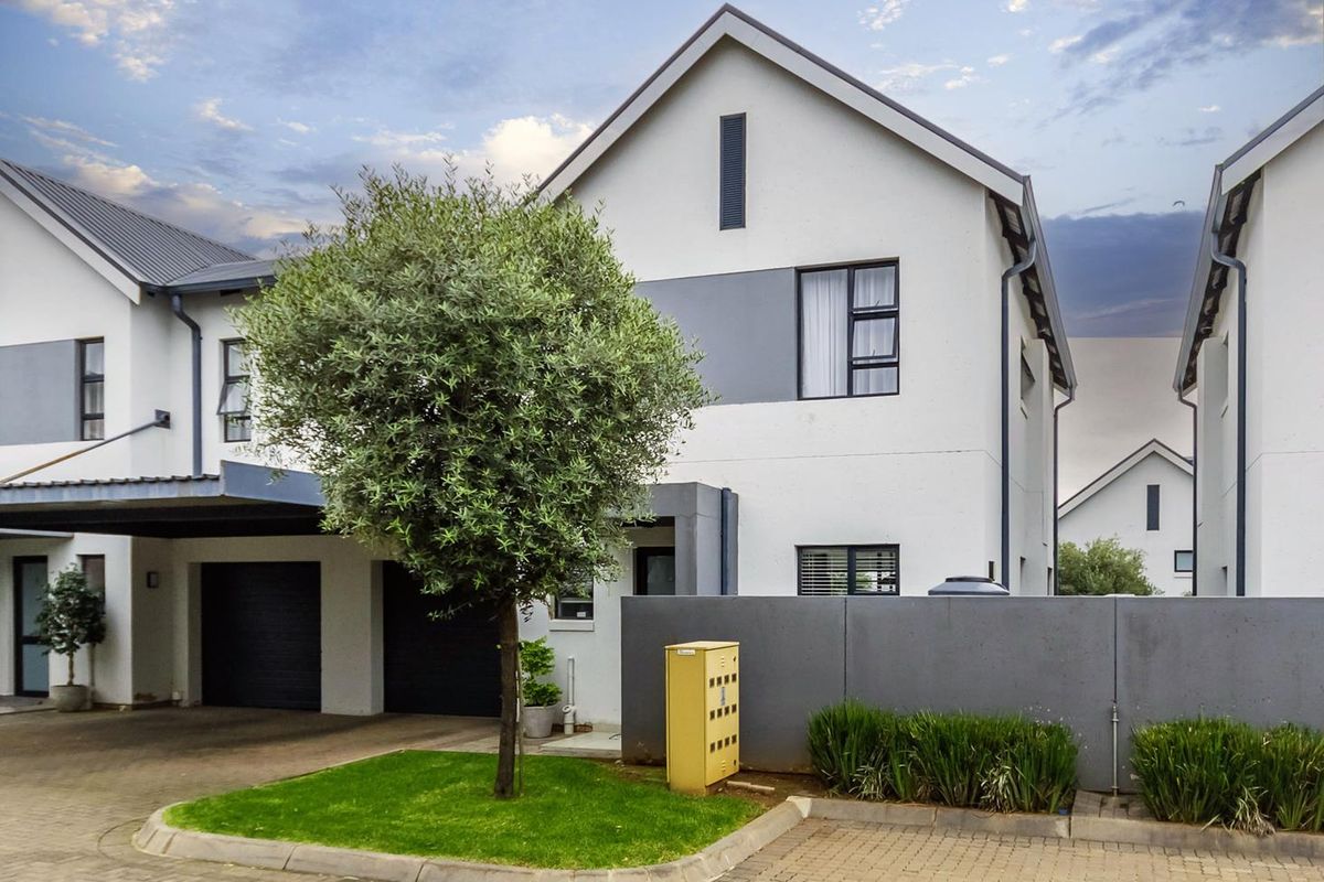 Ideal Family Home In PineHaven - Photo 4