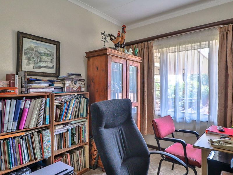 3 BEDROOM CLUSTER FOR SALE IN GROENKLOOF - Photo 10