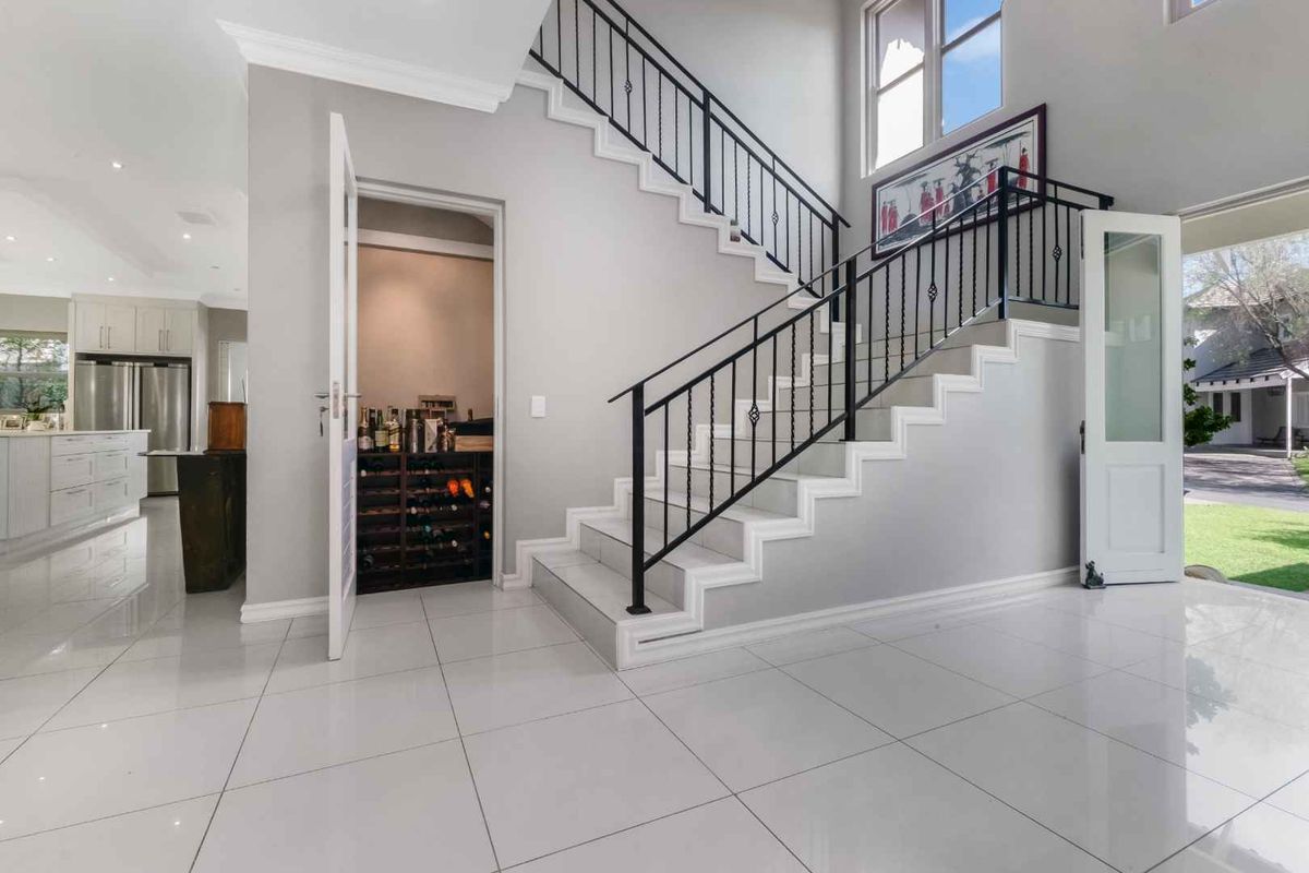 LOOKING FOR YOUR METICULOUSLY CARED FOR DREAM HOME TO ACCOMMODATE YOUR FAMILY? - Photo 5