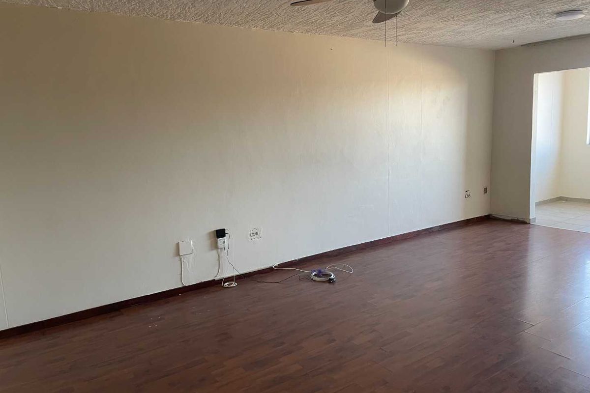 2 Bedroom & 2 Bathroom apartment for sale in Silverton - Photo 4