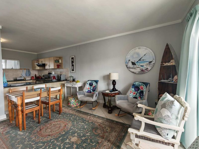 Tranquil Living: Spacious 3-Bedroom in Casa Grande - Photo 8