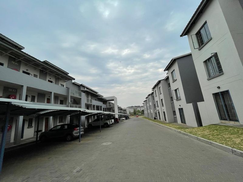 Charming 2-Bedroom, 1-Bathroom Ground Floor Apartment - Photo 3