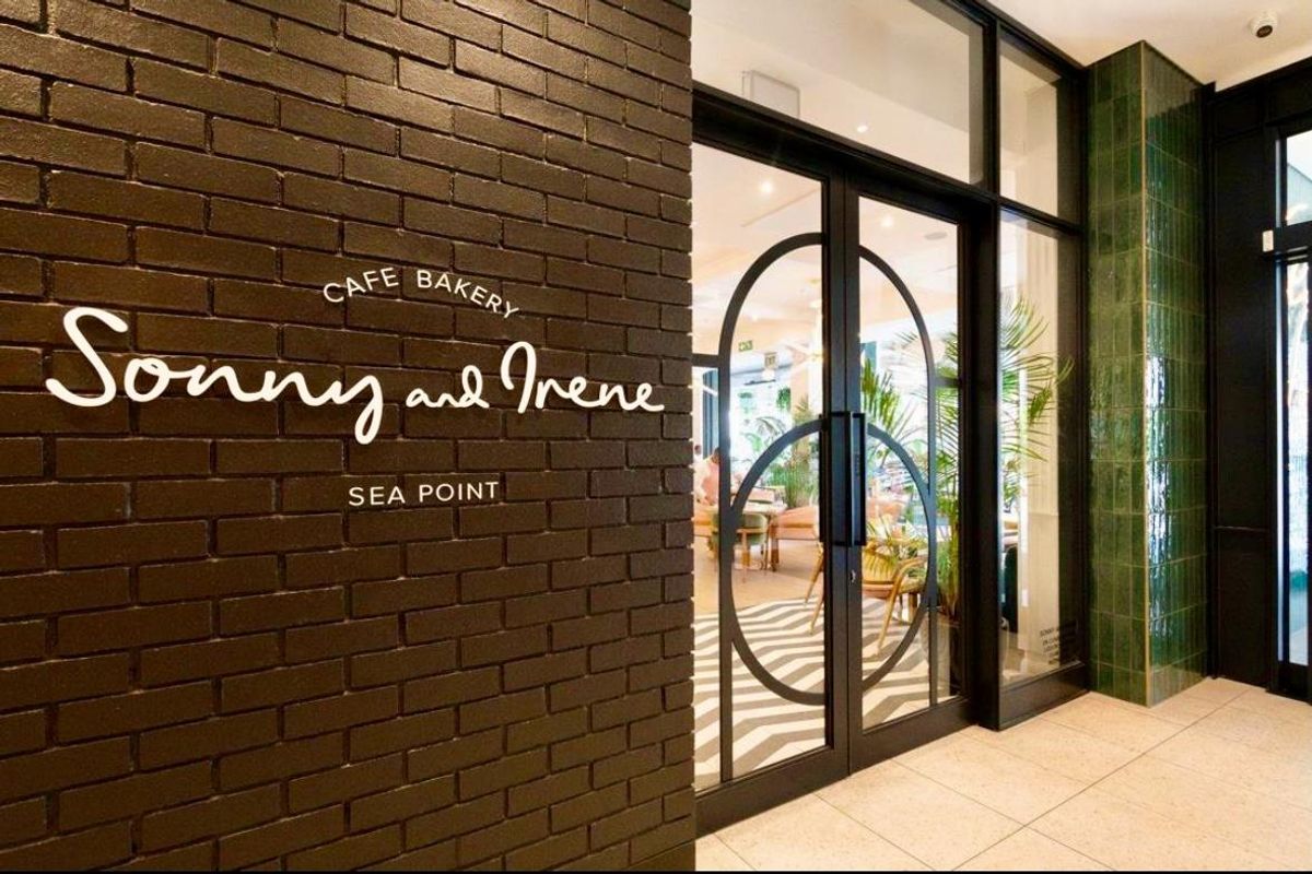 Spacious one bedroom at Station House - Photo 3