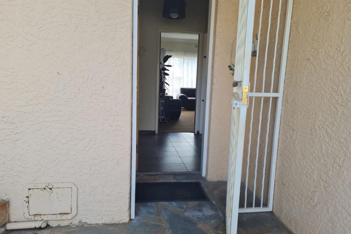 Single Storey Conventional - Photo 3