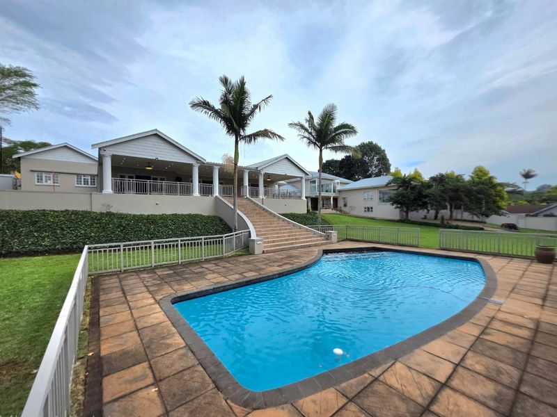 Exceptional 6 Bedroom Luxury Home in the Heart of Kloof's Blue Zone - Photo 3