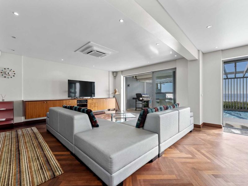 Wake up to the Waves - Photo 3