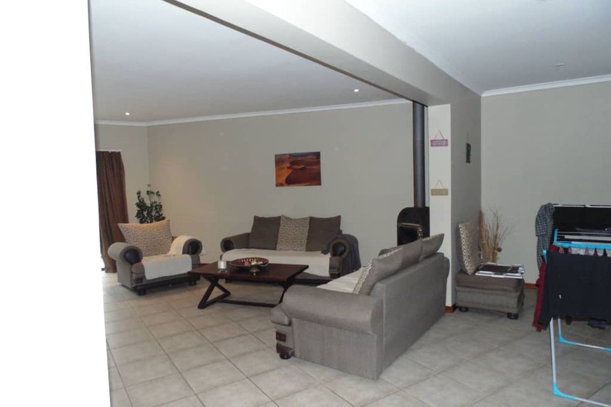 Beautiful House For Sale - Swakopmund - Photo 5