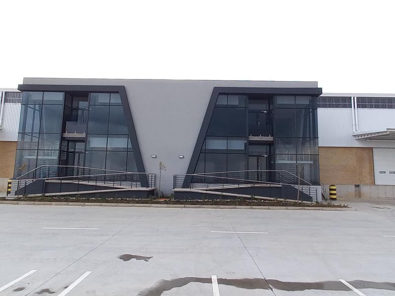 **1,910m2 A-Grade Warehouse To Let | Dakota Precinct, Rand Airport Industrial Park** - Photo 1