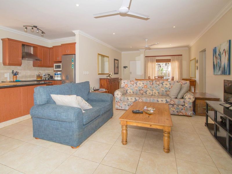 DURBAN NORTH - 2 BEDROOM STEPLESS PET FRIENDLY SIMPLEX - Photo 5