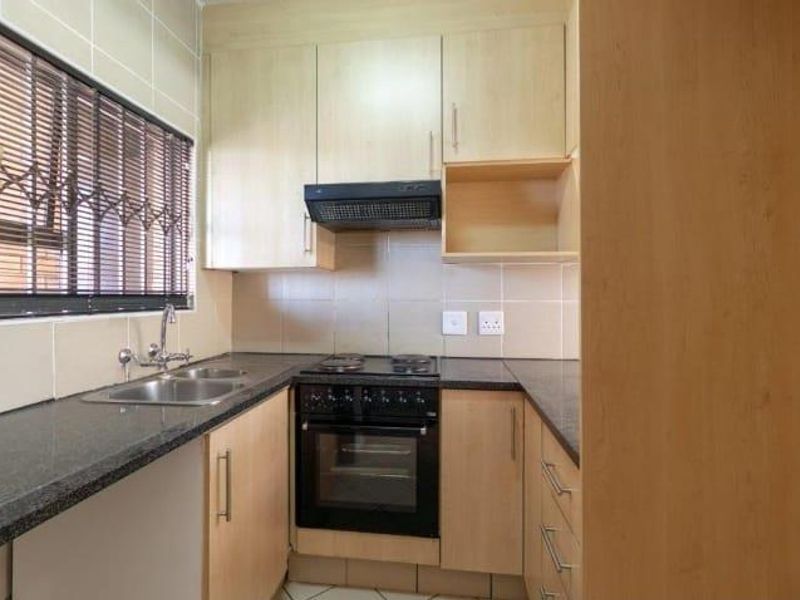 2 Bedroom Townhouse for Sale in Winchester Hills Johannesburg South - Photo 4