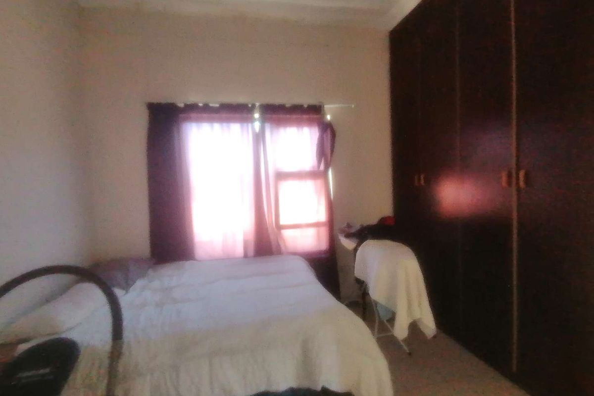 Family Unit - Photo 5