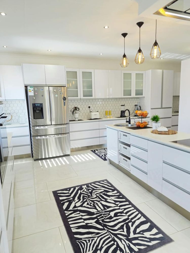Open plan kitchen 
