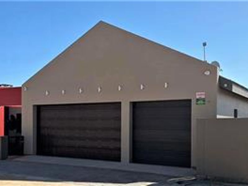 Stunning Home - Photo 1