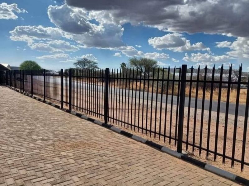 Industrial/Commercial property for sale in Okahandja - Photo 4