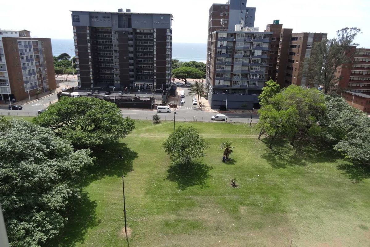 1.5 Beds For Sale in North Beach - Photo 2