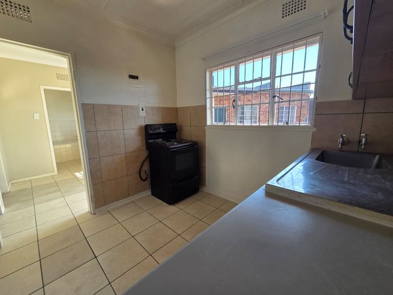 Spacious Flatlet to Rent in the Prime of Horison on 2nd floor - Photo 5