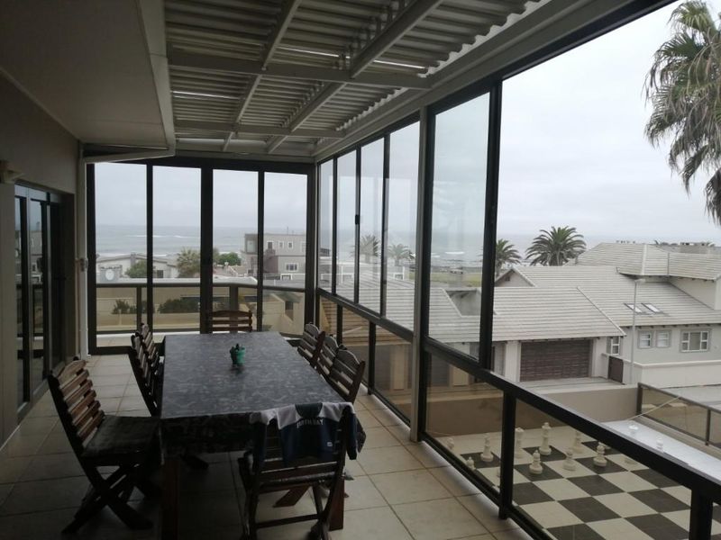 Connoisseurs Mansion with Seaview - Photo 5