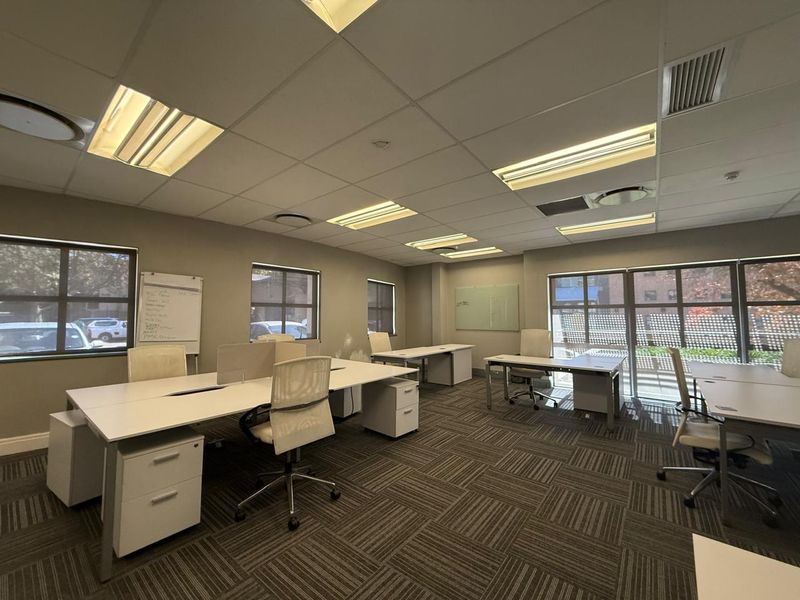 Office Space to Let – 16 Fricker Road, Illovo - Photo 5