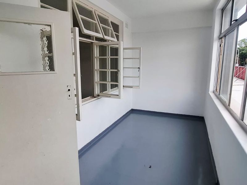 Secure Your Strategic Office Space with Trafalgar Property Group - Photo 6