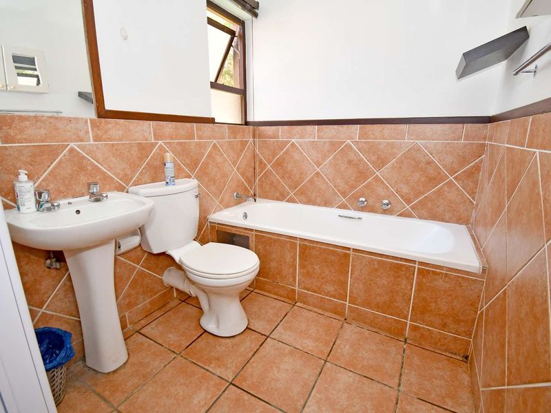 Charming 1-Bedroom Ground-Floor Garden Apartment in Chobe Sands, Douglasdale - Photo 9