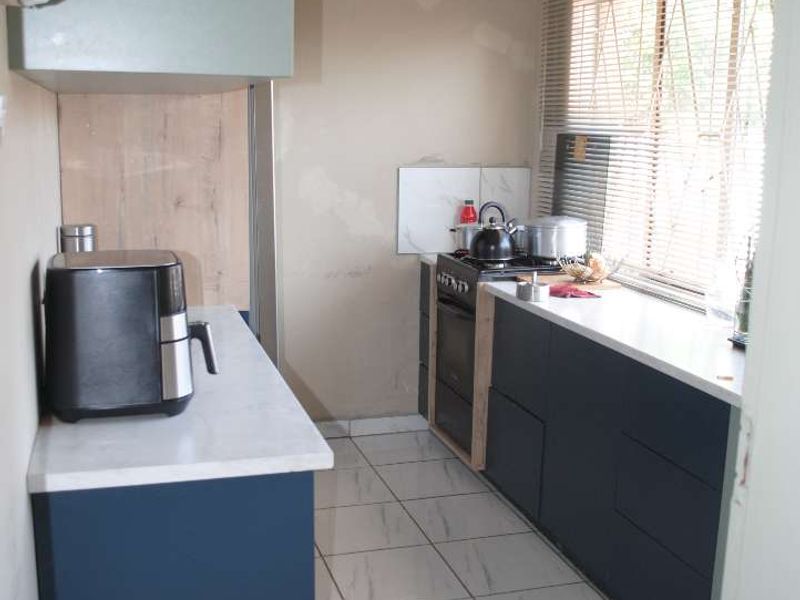 Cozy house to be your home - Photo 4