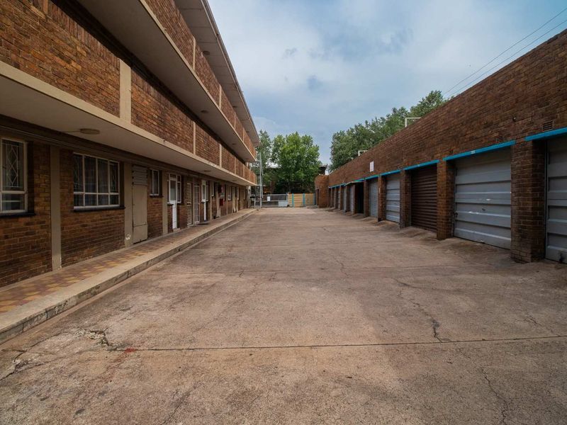 2 Bedroom Apartment for Sale in Benoni CBD - Photo 6