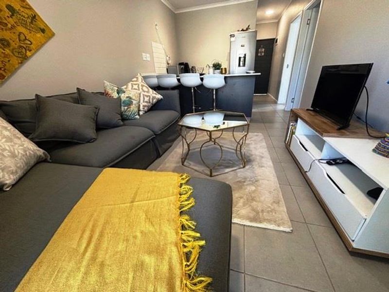 Modern 2 Bedroom Apartment for Rent in Waterfall, Hillcrest - Photo 7