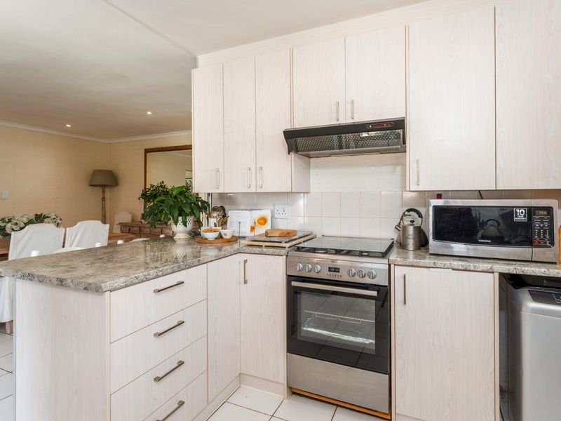 Home is where the heart is—and this one’s got plenty of it. - Photo 10