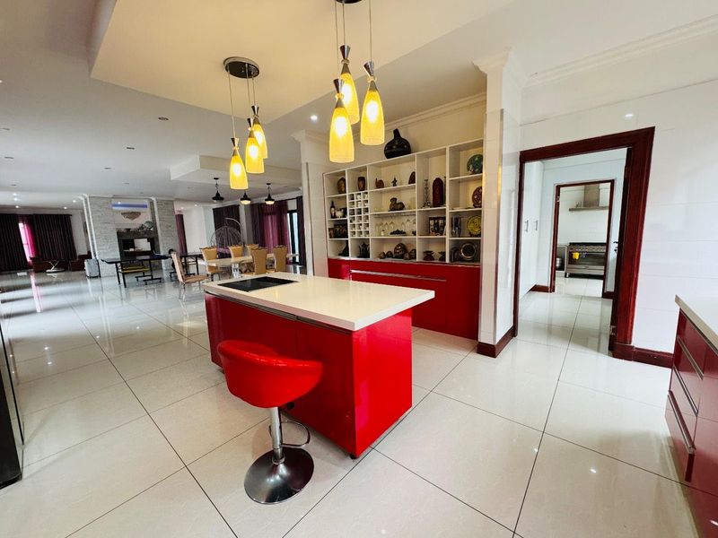 Five Bedroom Home For Sale In Waterfall Country Estate - Photo 10