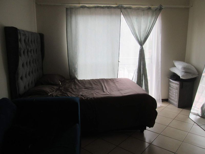 A VERY BEAUTIFUL NEAT AND CLEAN BACHELOR APARTMENT FOR SALE IN WONDERPARK ESTATE  BARGAIN - Photo 8