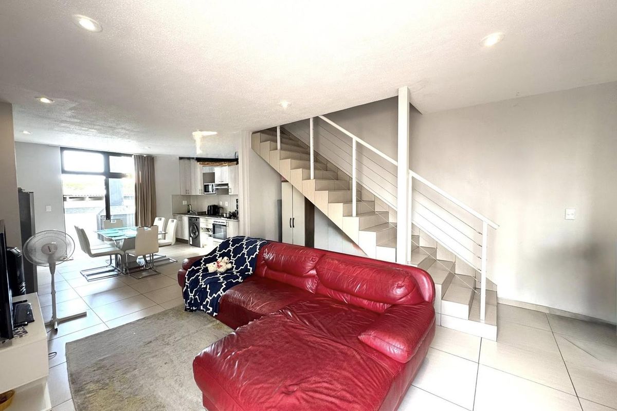 2 Bedroom Townhouse For Sale In Elisenheim - Photo 3