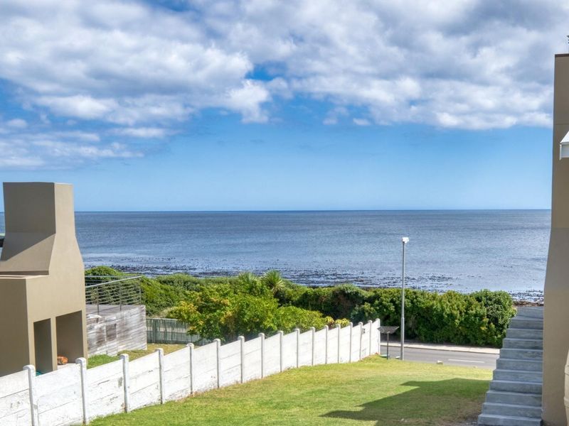 Scenic Vacant Stand on road away from the shoreline - Photo 4