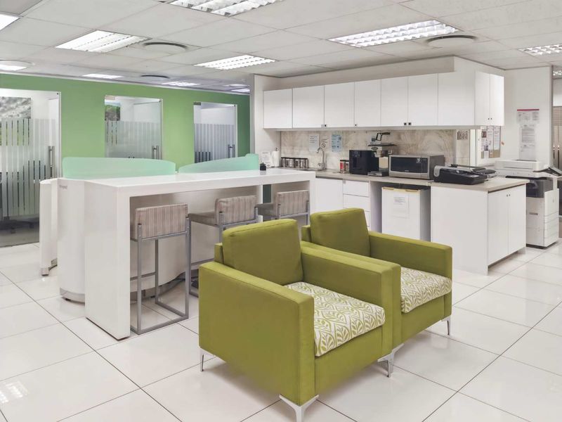 Private office space for 1 person in Regus North West Province - Photo 6