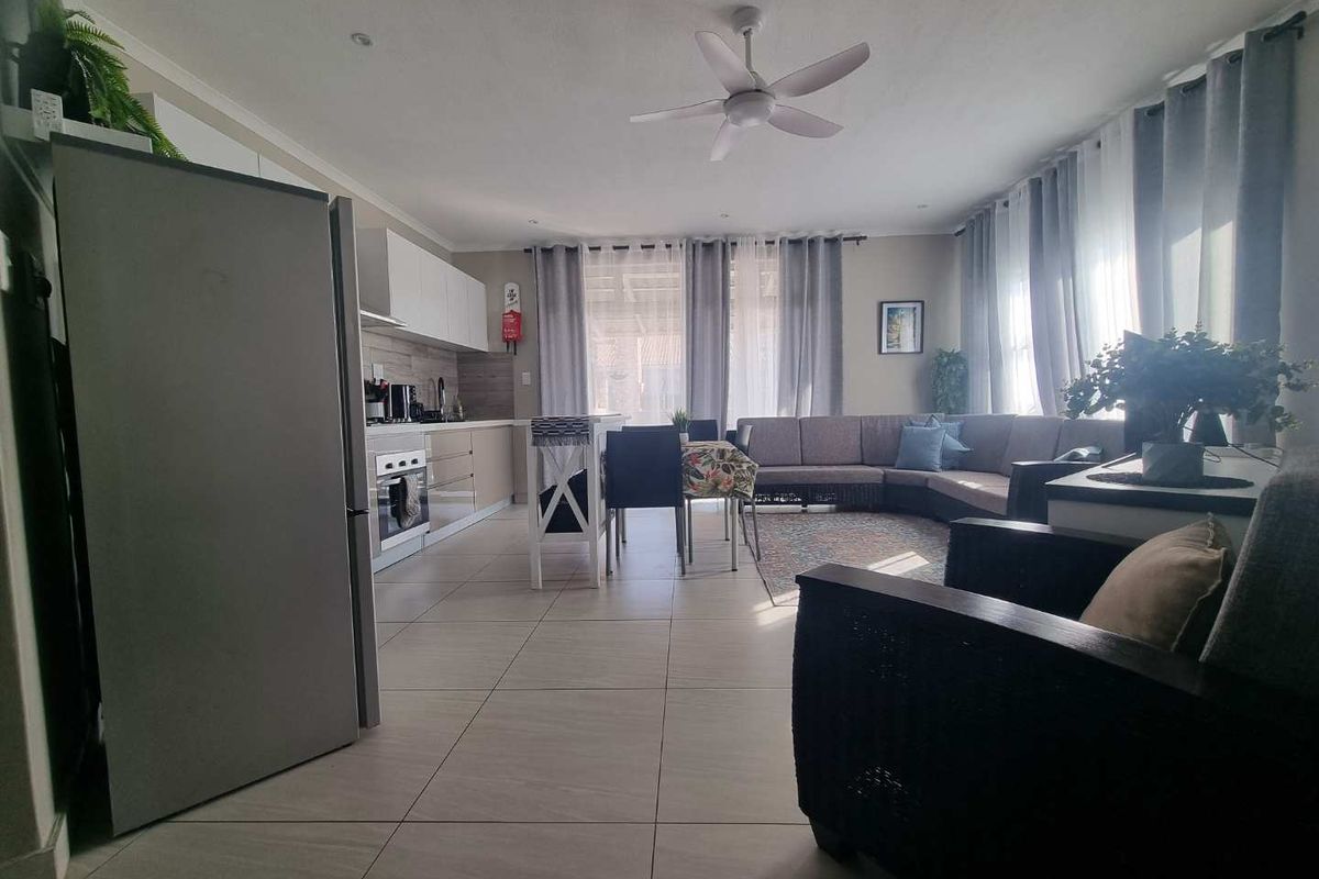Lease This 3-Bedroom Gem with Private Bathrooms & Relaxing Patio - Photo 3