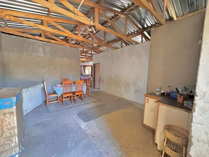 Property #2465173, House For Sale in Okuryangava