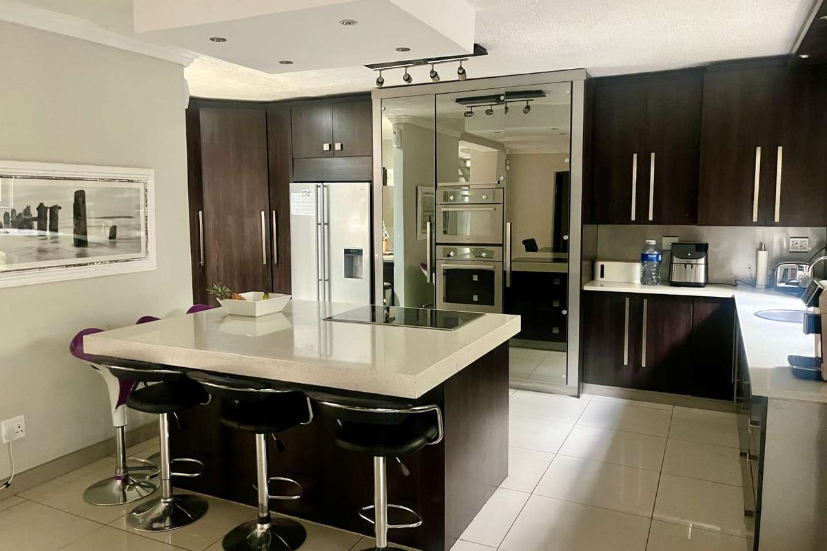 FOR SALE | N$5 850 000 | 4-Bedroom | Windhoek Country Club - Photo 4