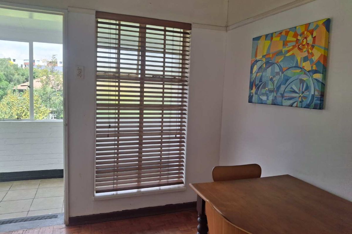 A CHARMING SEMI-FURNISHED TWO BEDROOM APARTMENT - Photo 2